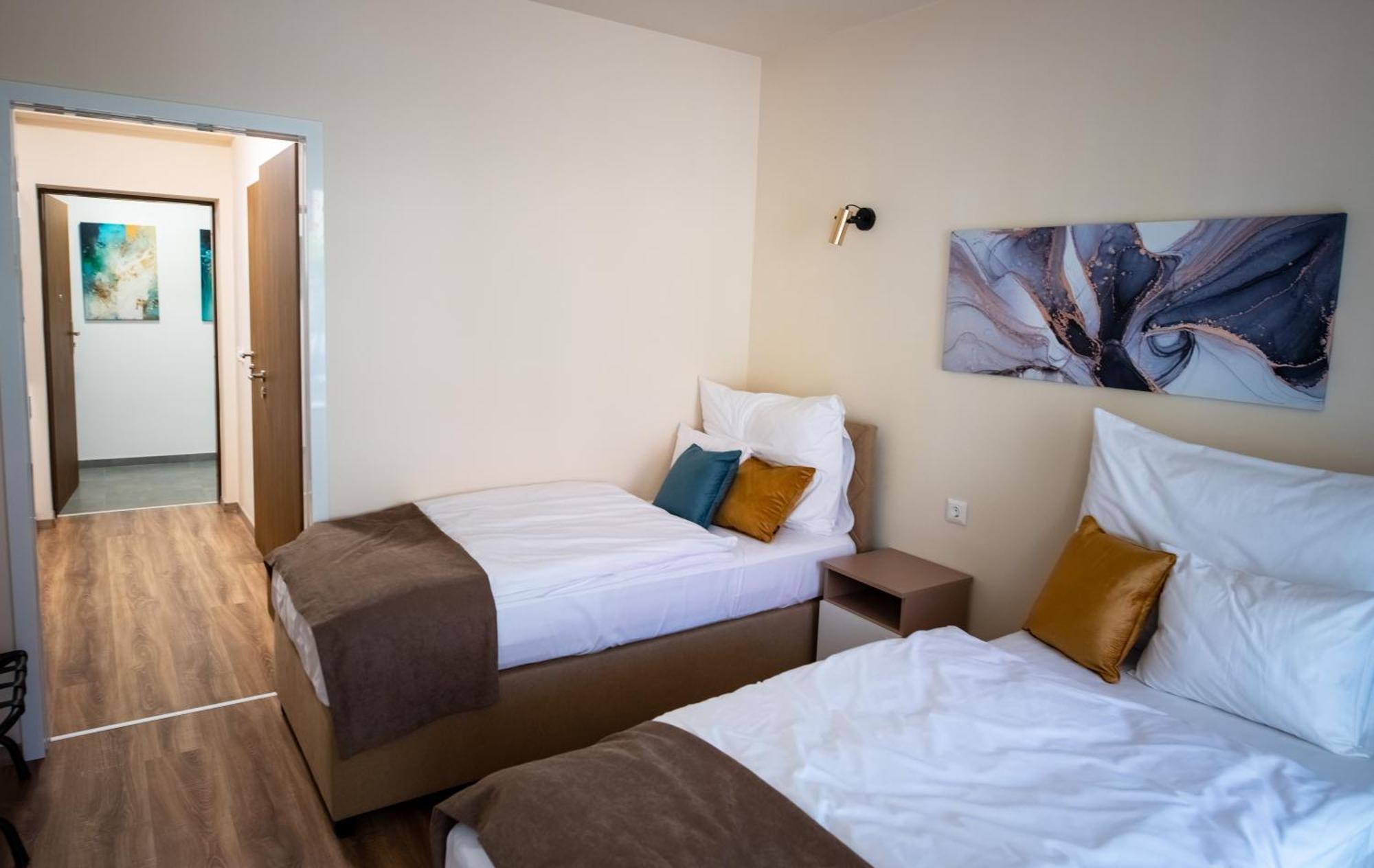 Elixir Panzio Bed & Breakfast Nyirbator Luaran gambar